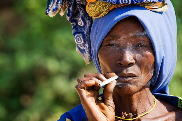 "Woman from the Mucubal tribe" - Johan Gerrits - South Angola 